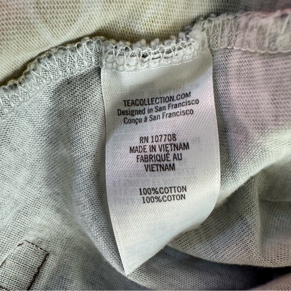 Tea Collection Floral Knit Dress — Kids Size 5 — 100% Cotton - Picture 5 of 5